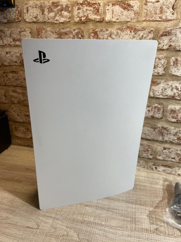 Playstation 5 Disk Edition Console (PS5) - (Pre-owned) - Image 2